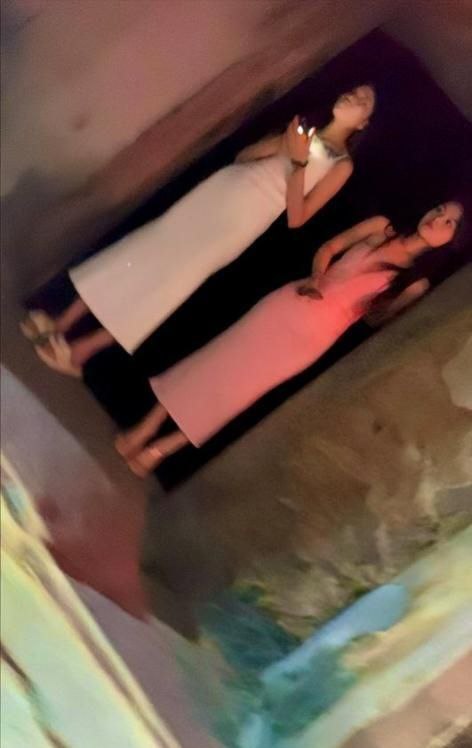 中牟万邦北边占杨村，西边几栋楼